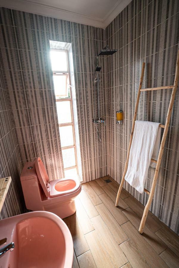 Omx Hotel Kimi Kigali Bagian luar foto